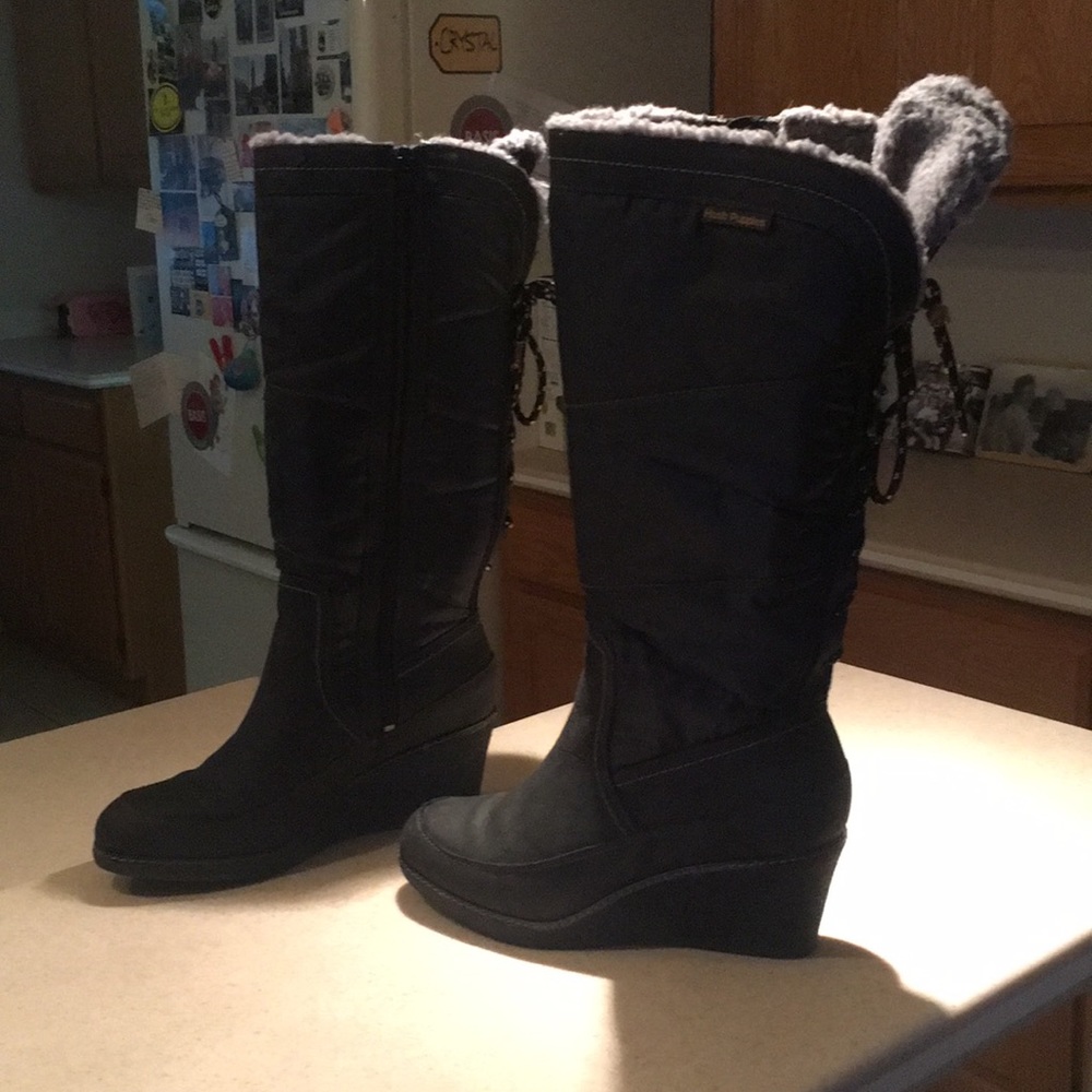 Hush Puppies Boots, Size “7 1/2”